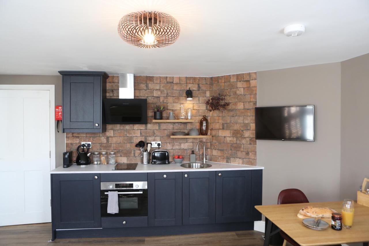 No 12 - Stunning Self Check-In Apartments In Worcester Centre 외부 사진